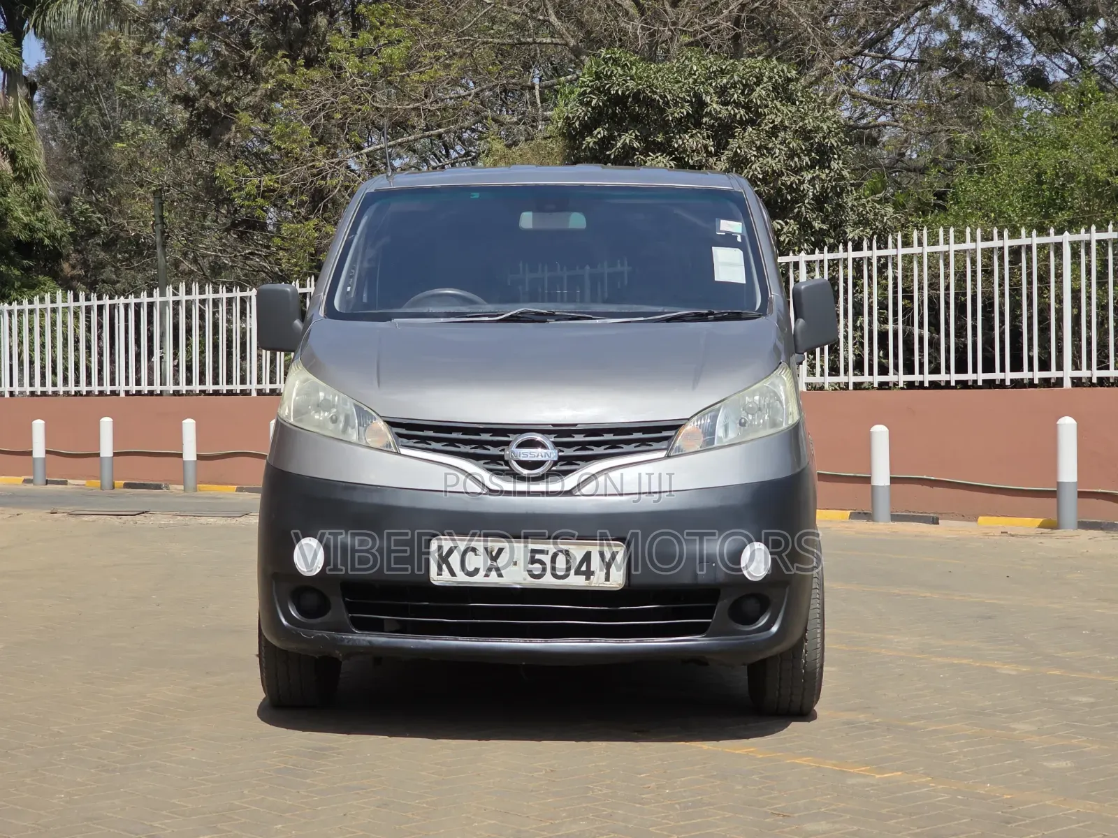 Nissan NV200 2012 Grey