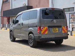 Nissan NV200 2012 Grey
