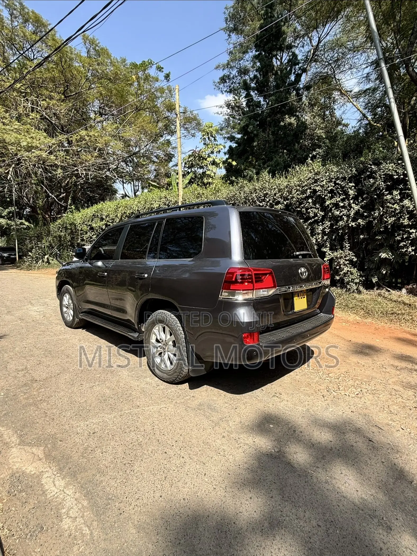 Toyota Land Cruiser 4.6 V8 ZX 2017 Gray