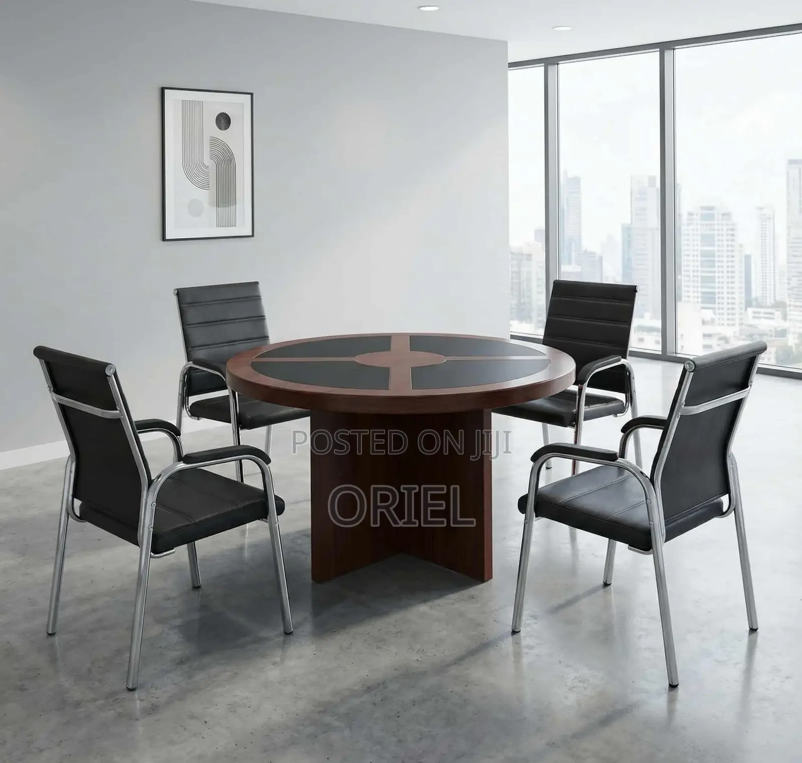 Boardroom Table : Round Meeting 4-Seater Conference Table