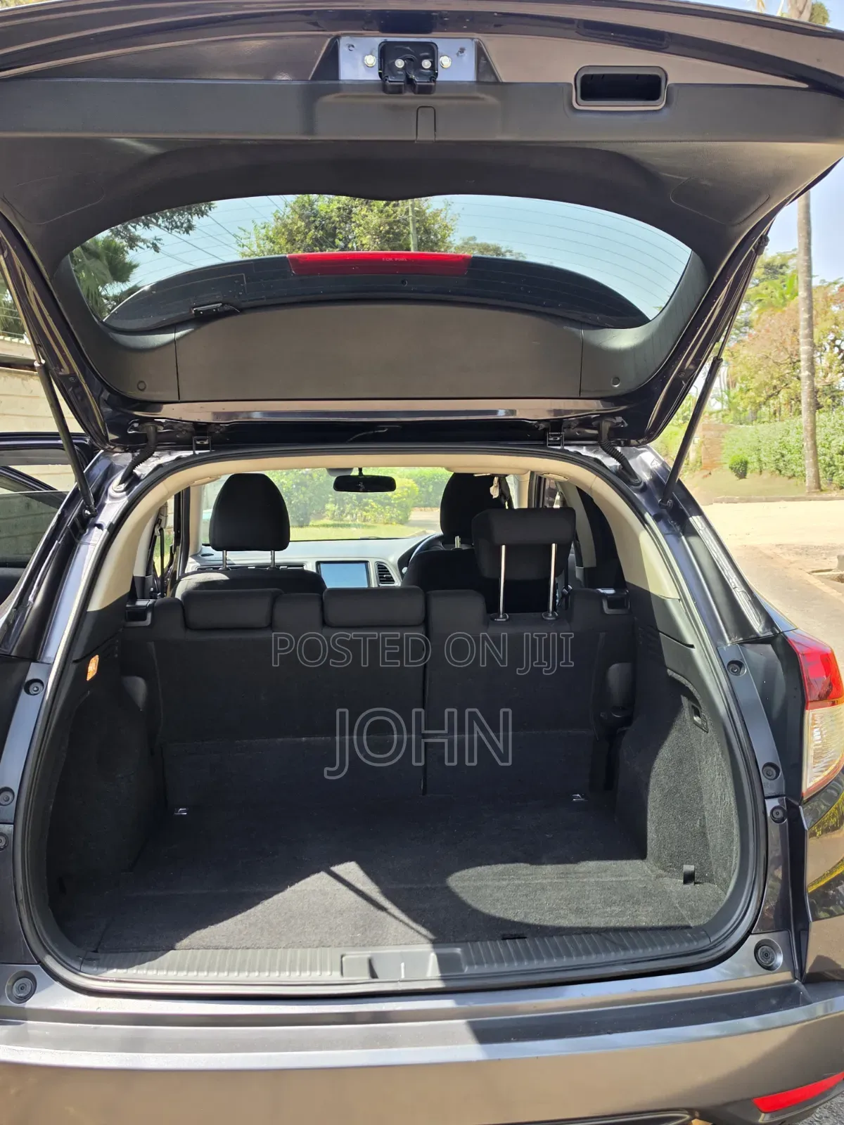 Honda Vezel 1.5 Hybrid 4WD 2018 Gray