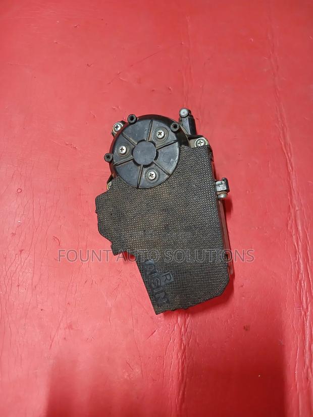 Power Slide Door Motor Toyota Noah/Voxy/Vellfire