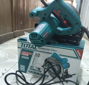 Total 7" Electric Circular Saw/ Total 1400W Circular Saw