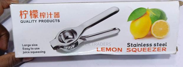 Lemon Squeezer