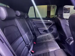 Volkswagen Golf 2016 Blue