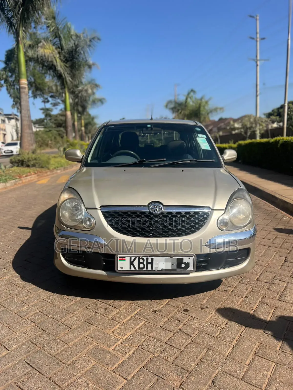 Toyota Duet 2002 Beige