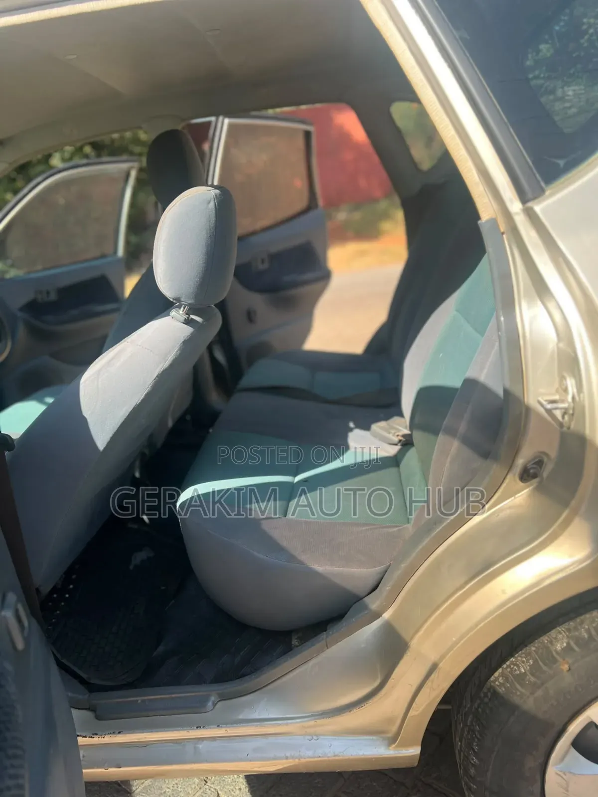 Toyota Duet 2002 Beige