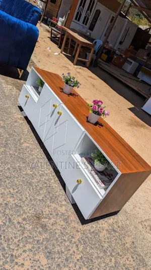 Modern 5ft TV Stand With Storage - Clean Condition