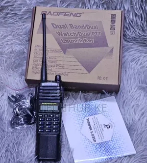 Baofeng UV-82 Walkie Talkie, Dual Band, 8W, 3800mAh Battery