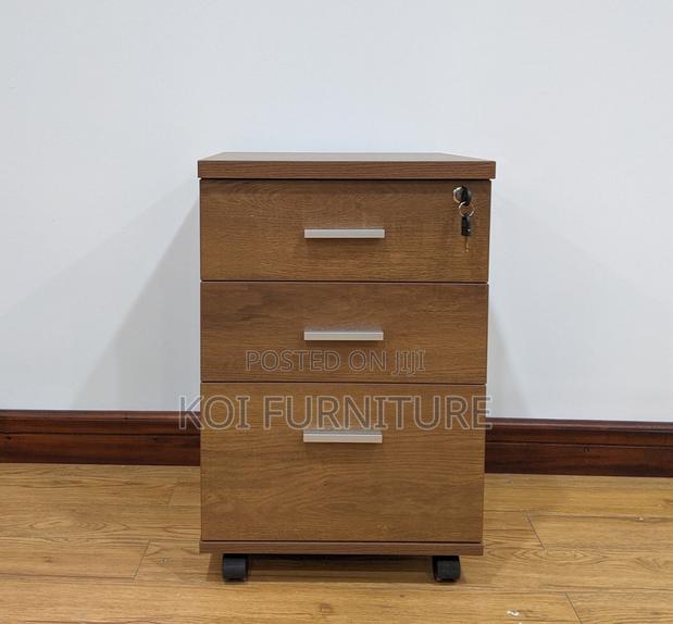 Office Cabinet : VAR Brown Wooden 3-Drawer Mobile Pedestal