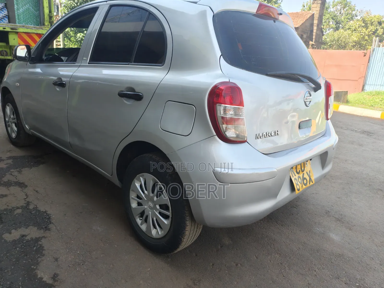 Nissan March 2012 Silver