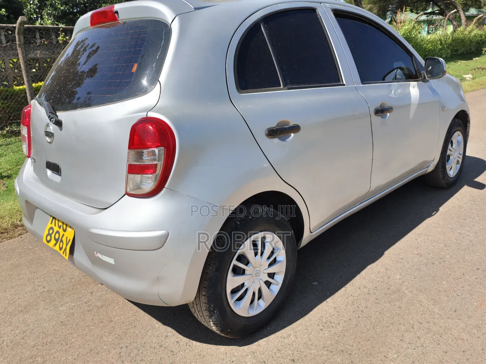Nissan March 2012 Silver