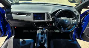 Honda Vezel 2019 Blue