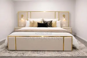 Bed; Modern Luxury King Size Bedroom Bed for Spacious Master Suites