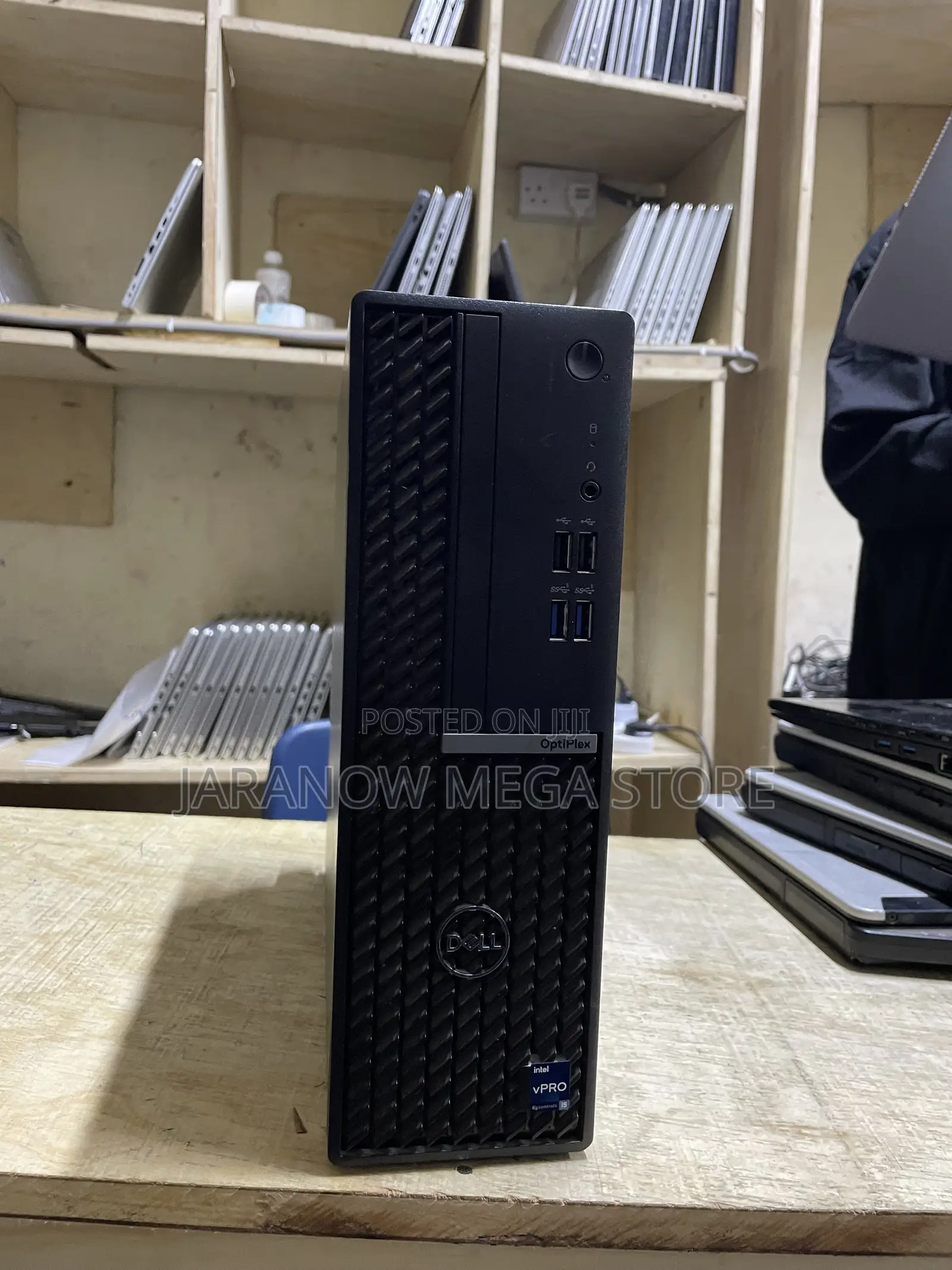 Desktop Computer Dell OptiPlex 7010 16GB Intel Core i5 SSD 512GB