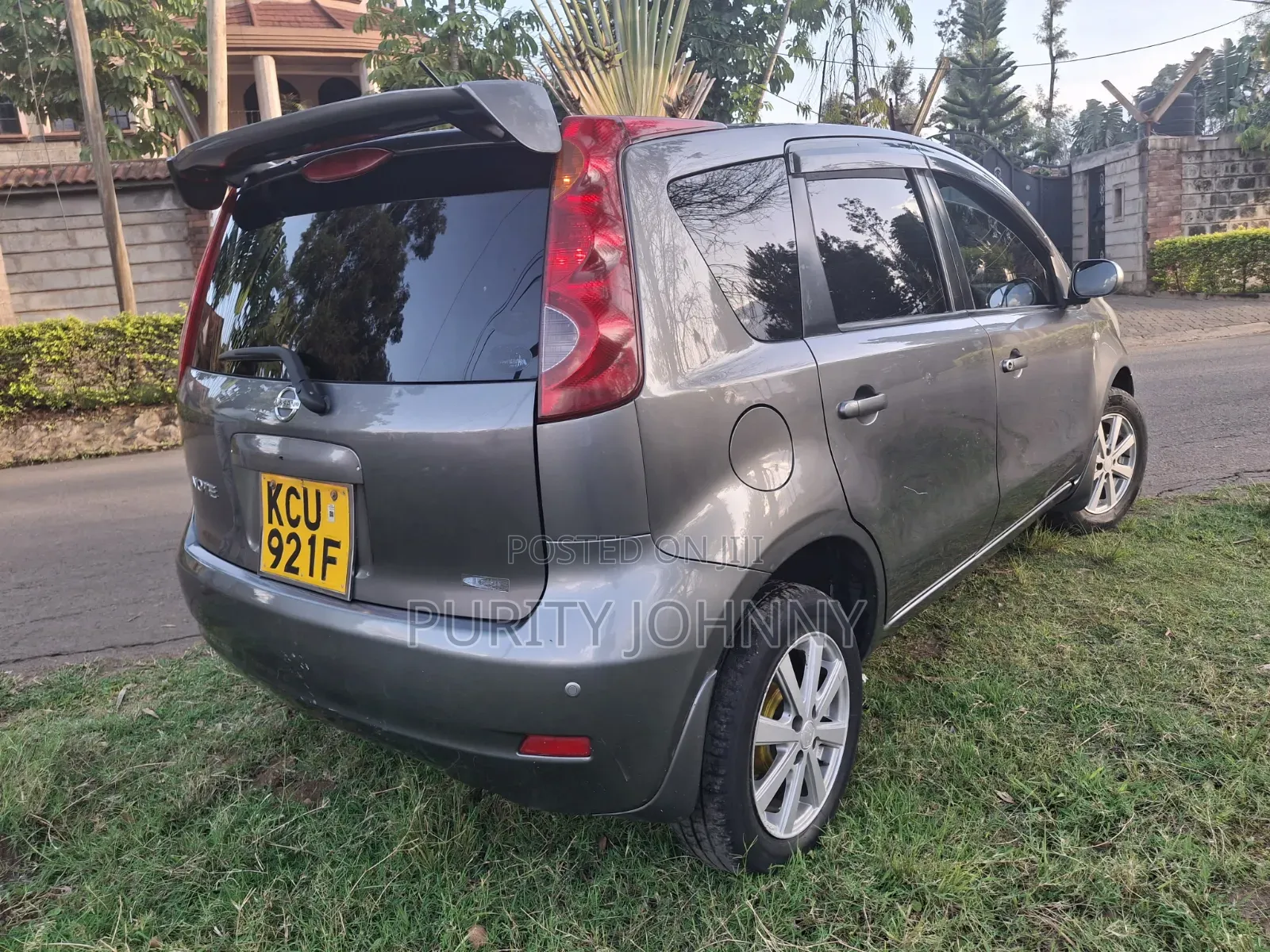 Nissan Note 2012 Gray