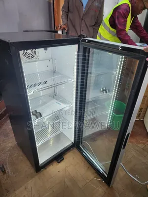 Showcase Chiller Fridge