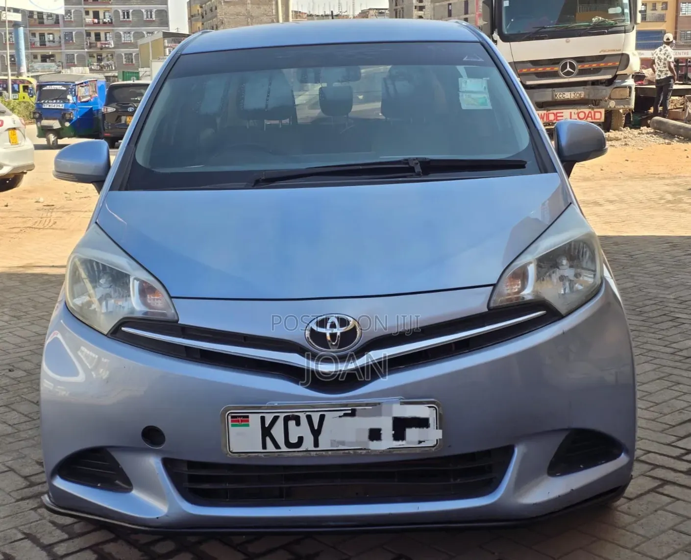 Toyota Ractis 2013 Blue
