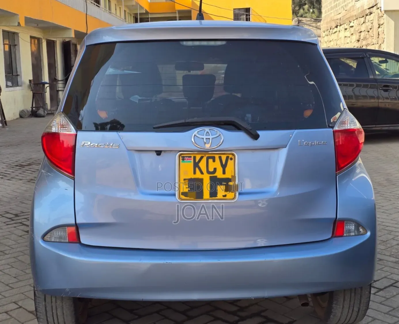 Toyota Ractis 2013 Blue