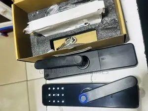 Advanced Digital Door Lock – Secure Fingerprint Access