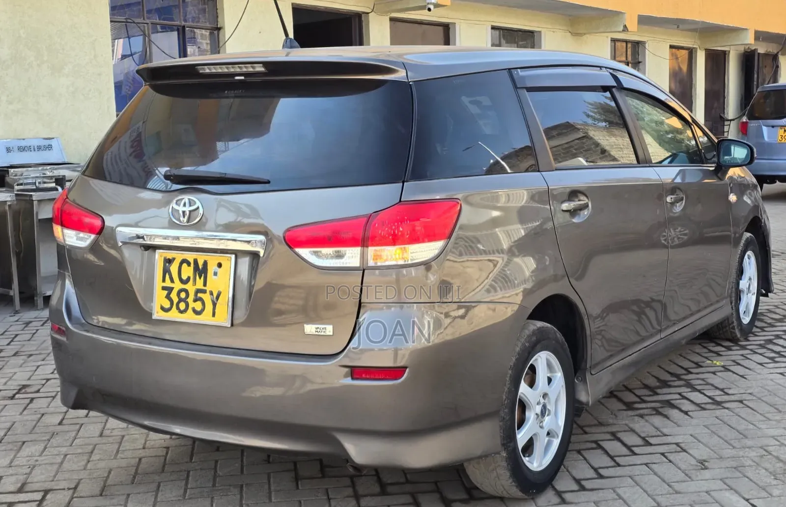 Toyota Wish 2010