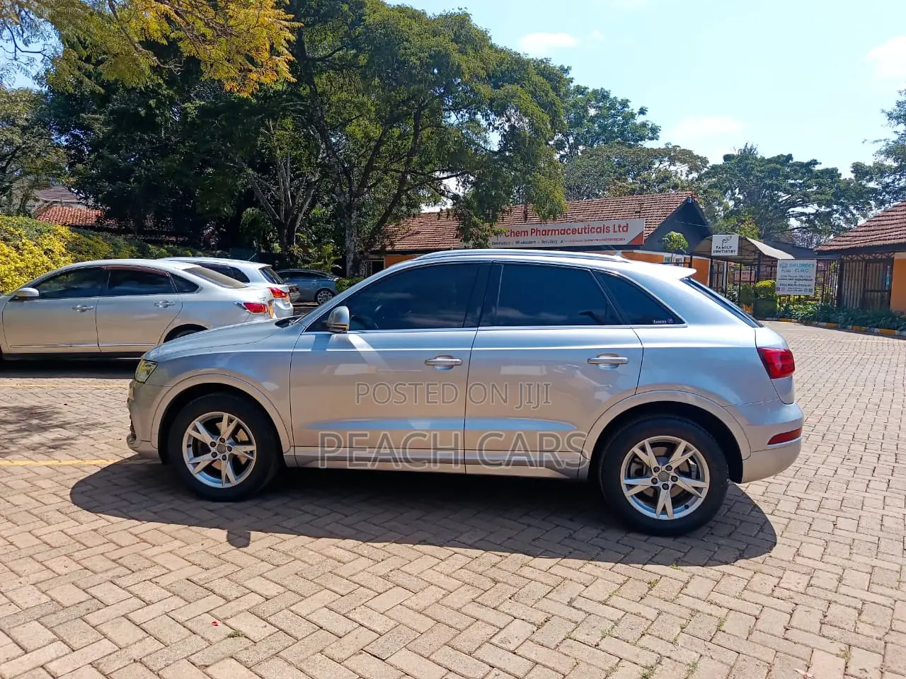 Audi Q3 2016 Silver