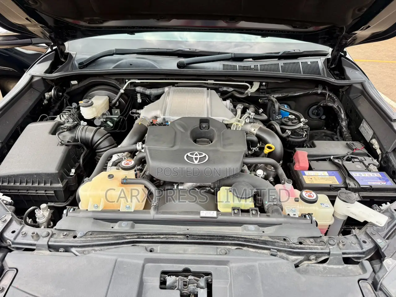 Toyota Hilux 2.4 Diesel 2020 Black