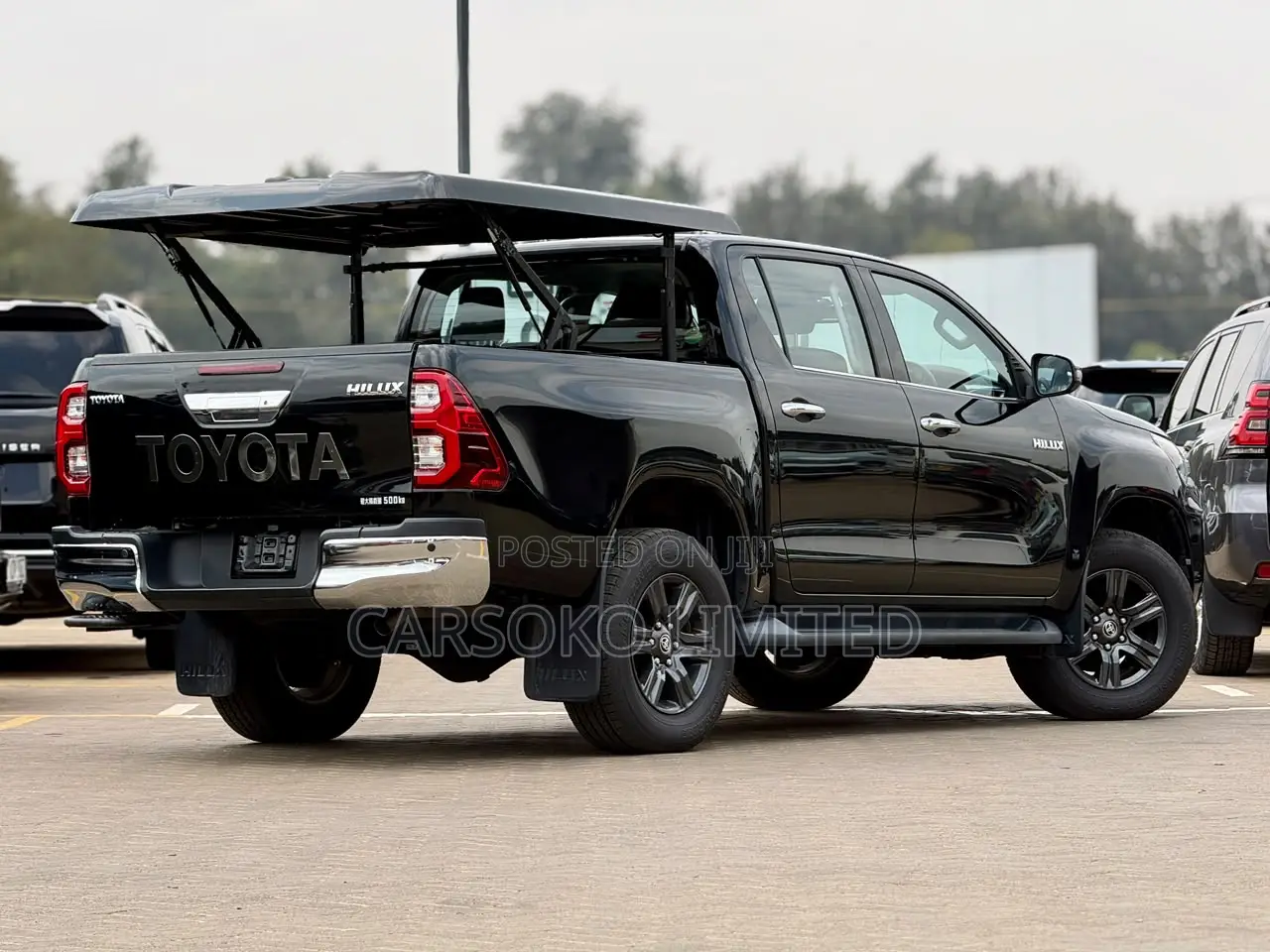 Toyota Hilux 2.4 Diesel 2020 Black