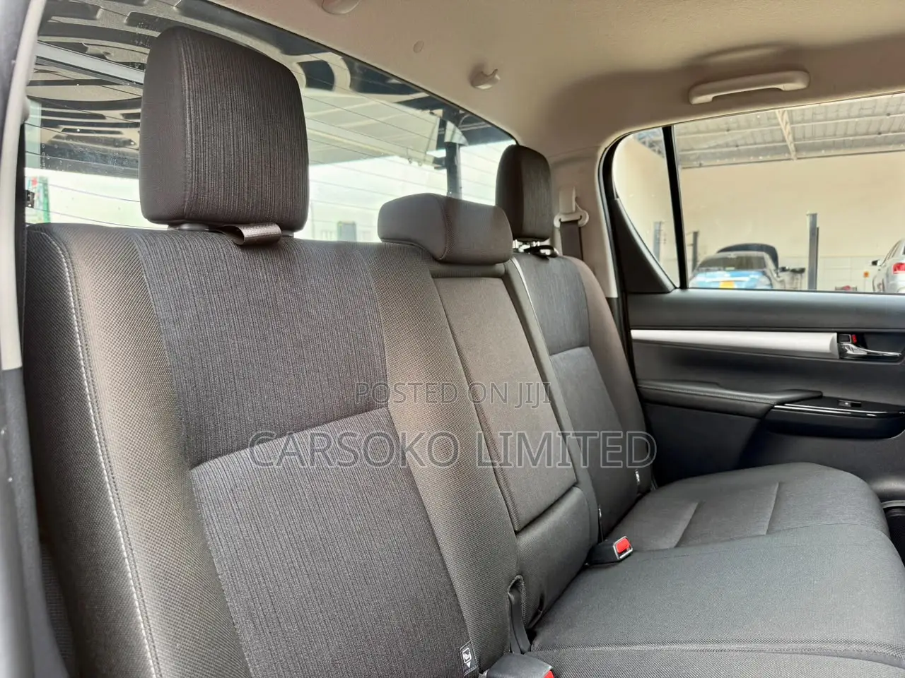 Toyota Hilux 2.4 Diesel 2020 Black
