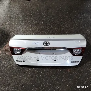 Toyota Mark Model 2010/2012 Boot, Clean Ex Japan Motor Parts