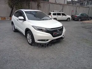 Honda Vezel 2016 White