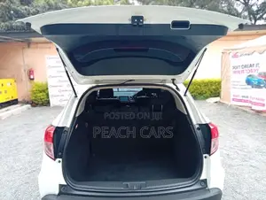 Honda Vezel 2016 White