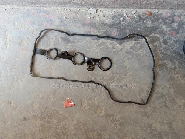 Daihatsu Gasket Seal
