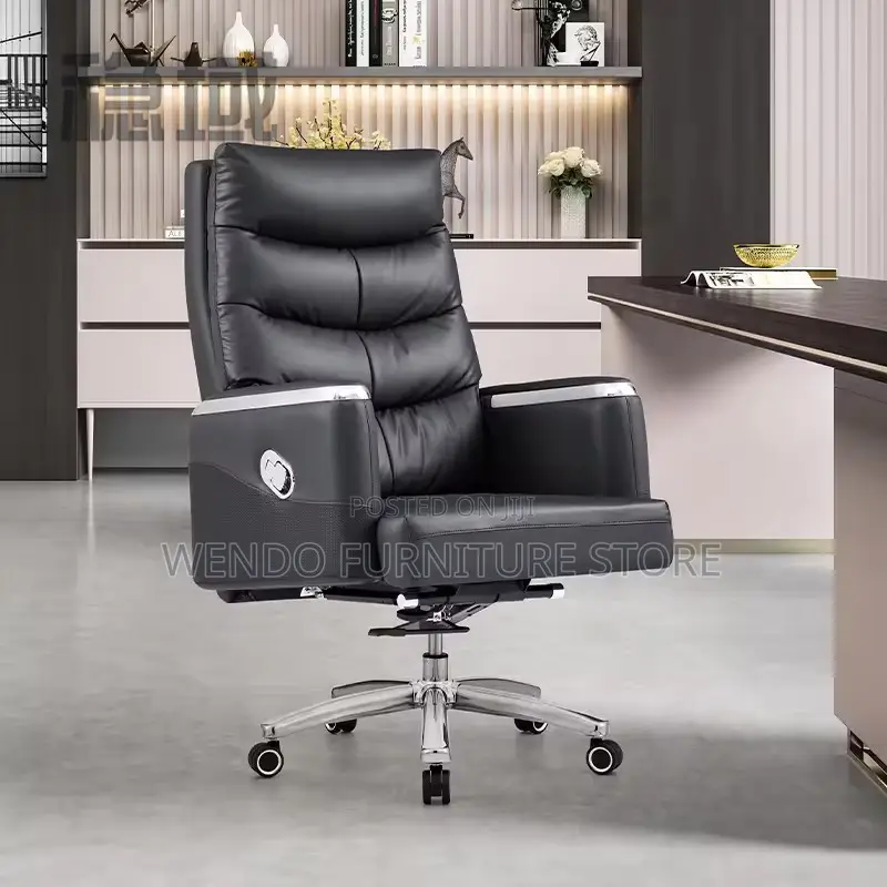 Office Chairs; Executive Leather Heavy Adjustable Office Chairs