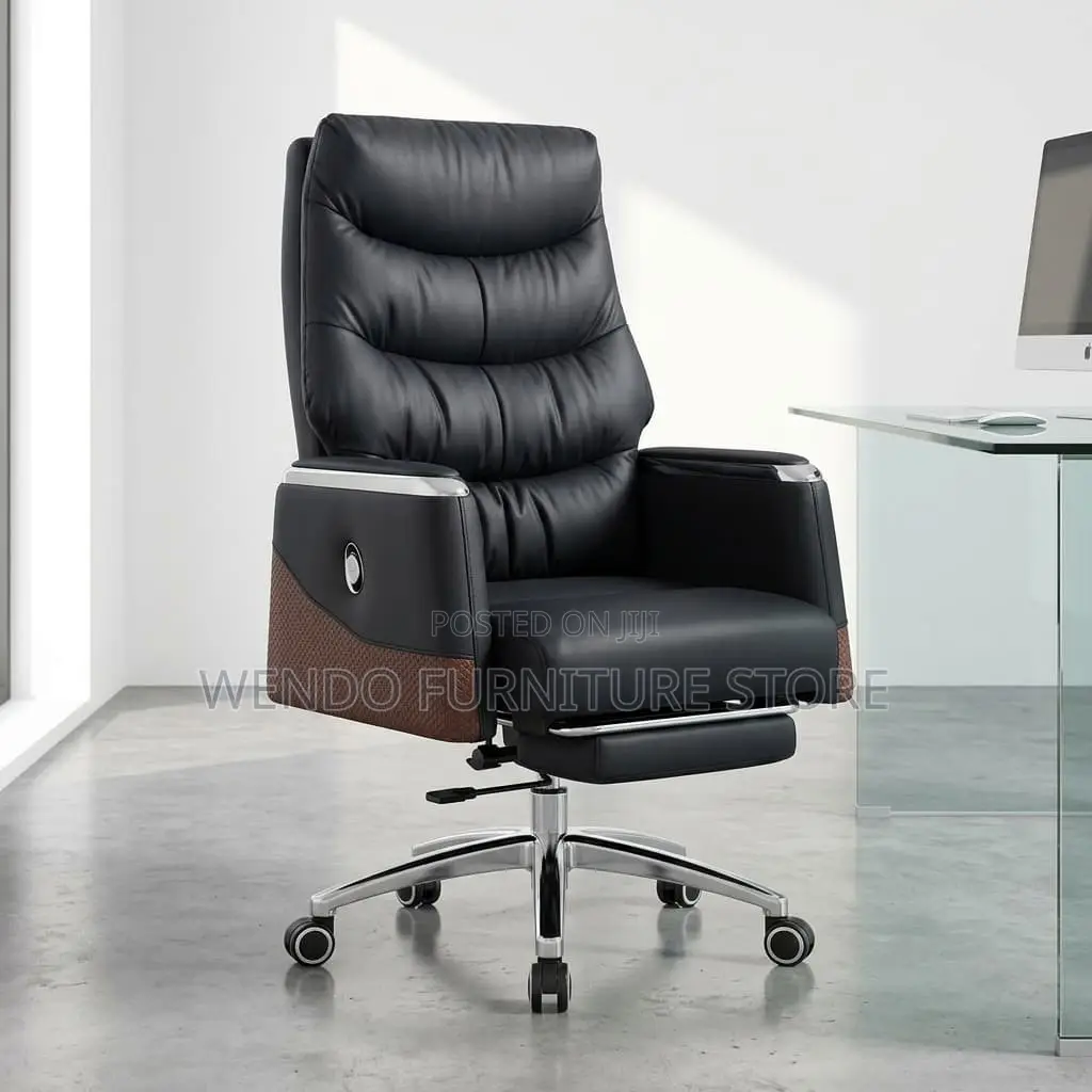 Office Chairs; Executive Leather Heavy Adjustable Office Chairs