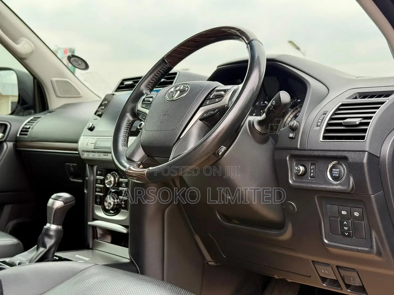 Toyota Land Cruiser Prado 2.8 2022 Brown