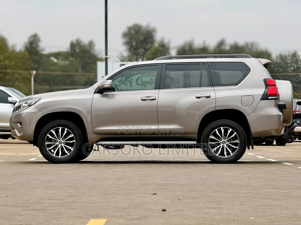 Toyota Land Cruiser Prado 2.8 2022 Brown