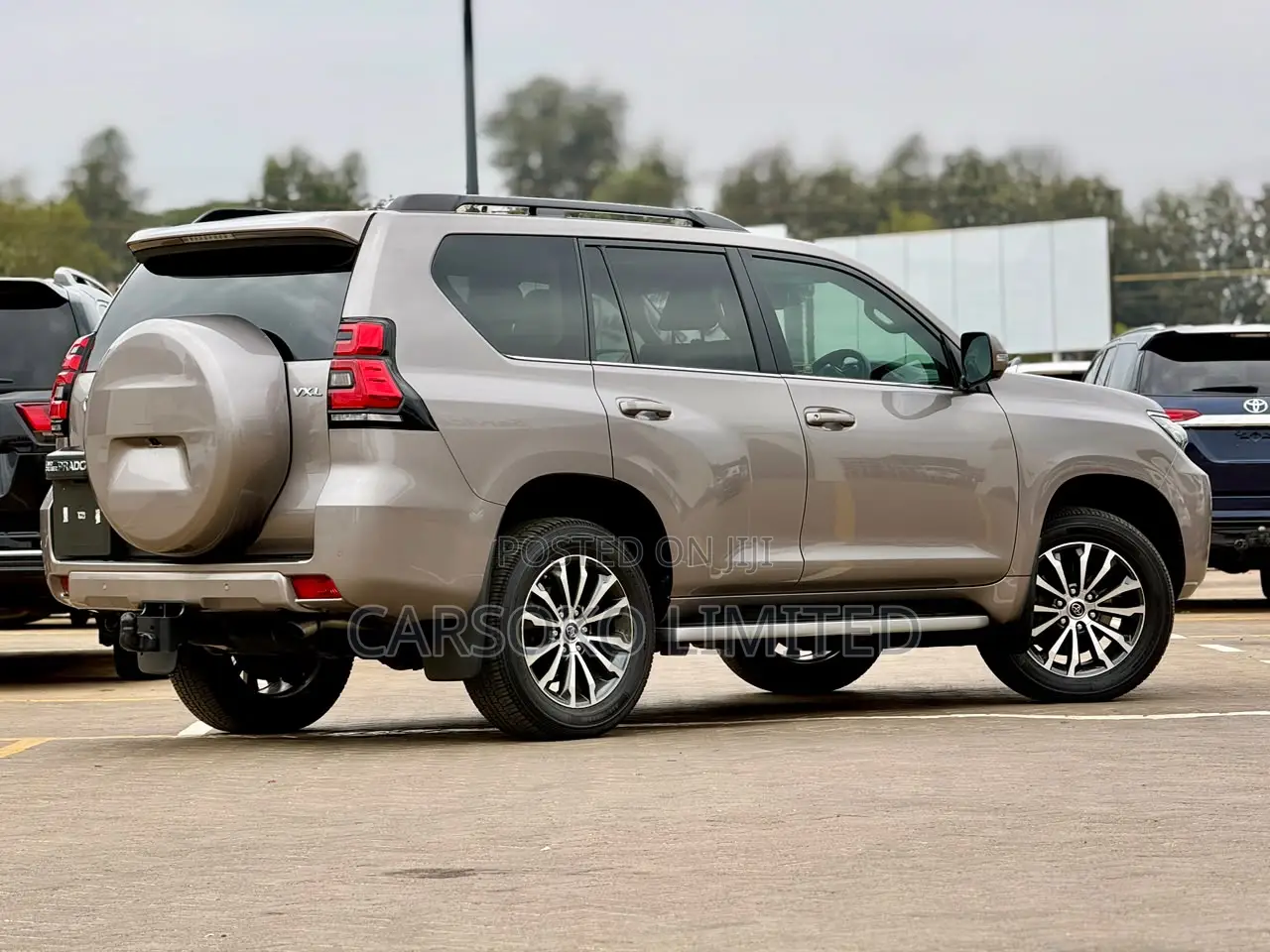 Toyota Land Cruiser Prado 2.8 2022 Brown