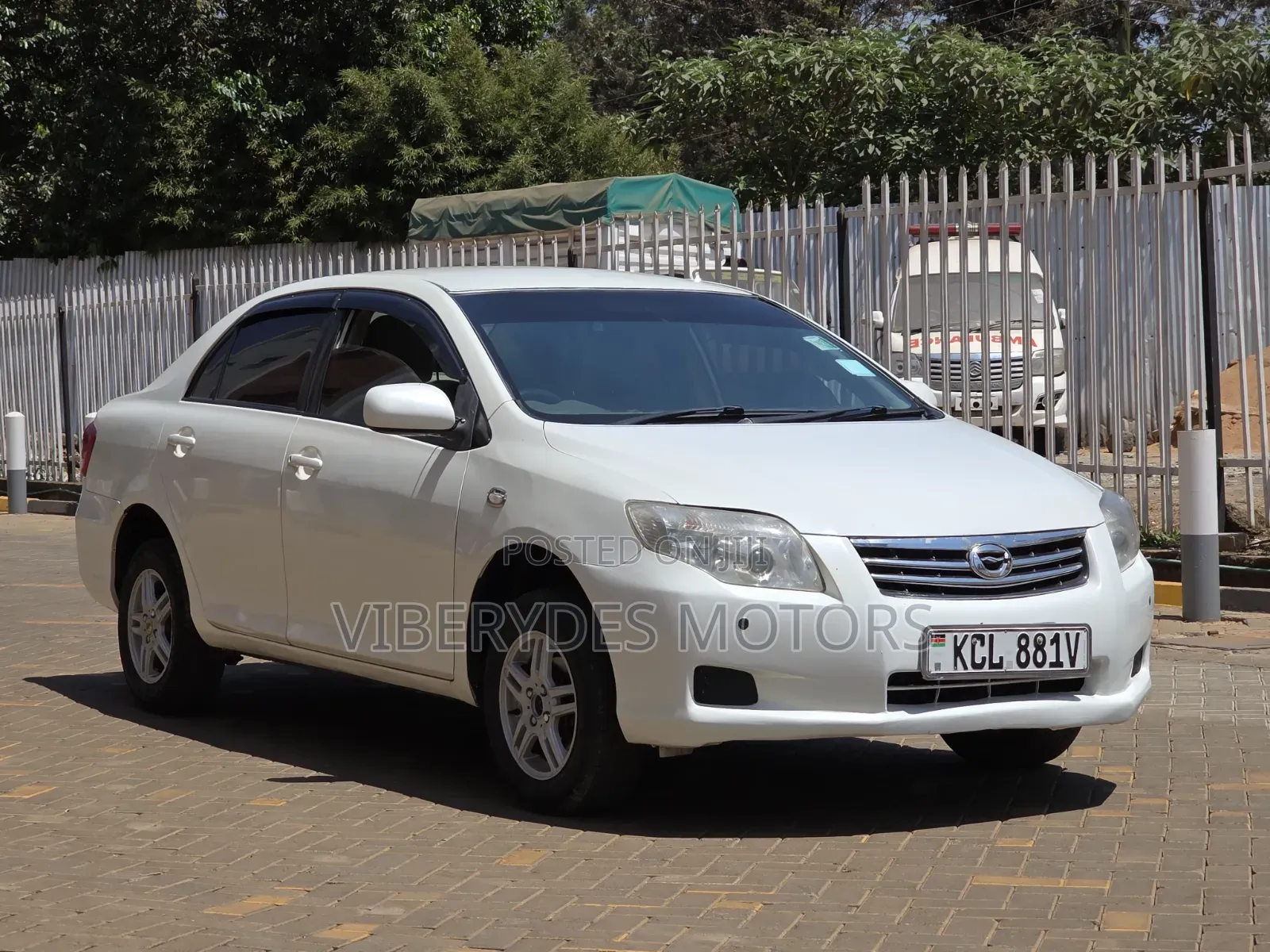 Toyota Axio 2010 White