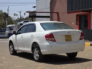 Toyota Axio 2010 White
