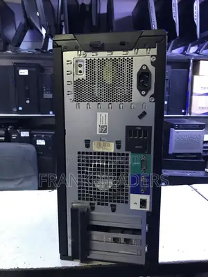 Desktop Computer Dell 16GB Intel Xeon SSD 512GB
