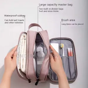 Excellent Wet and Dry Separation Toiletries Multilayered Storage Bag
