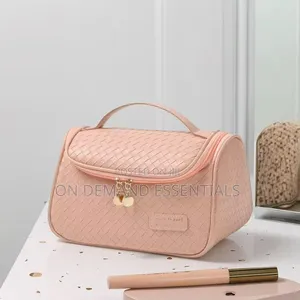 Leather Cosmetics / Make Up Organizer Travel Bag