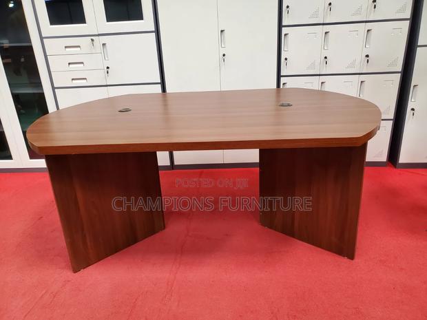 1.8M Conference/Meeting Table - thumbnail 4