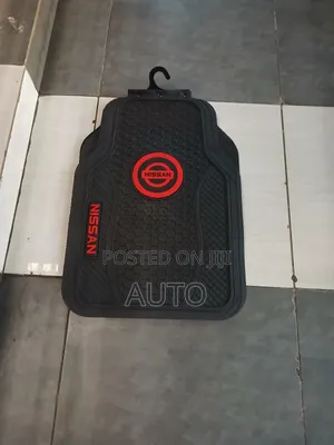Nissan Car Floor Mats | Branded Premium Floor Mat Set