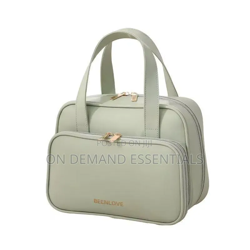 Large Capacity PU Cosmetics Bag/ Multi Pocket Travel / Make Up Bag