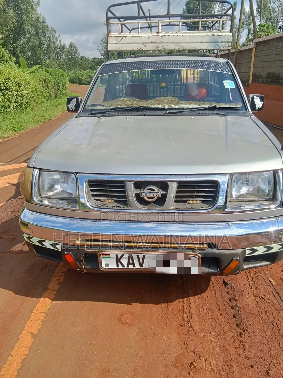 Nissan Hardbody 1999 Silver