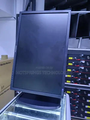 SAMSUNG SyncMaster 2443BWT
24-Inch Monitor