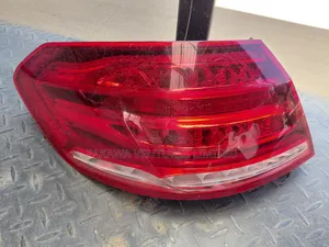 Mercedes 2012 LHS