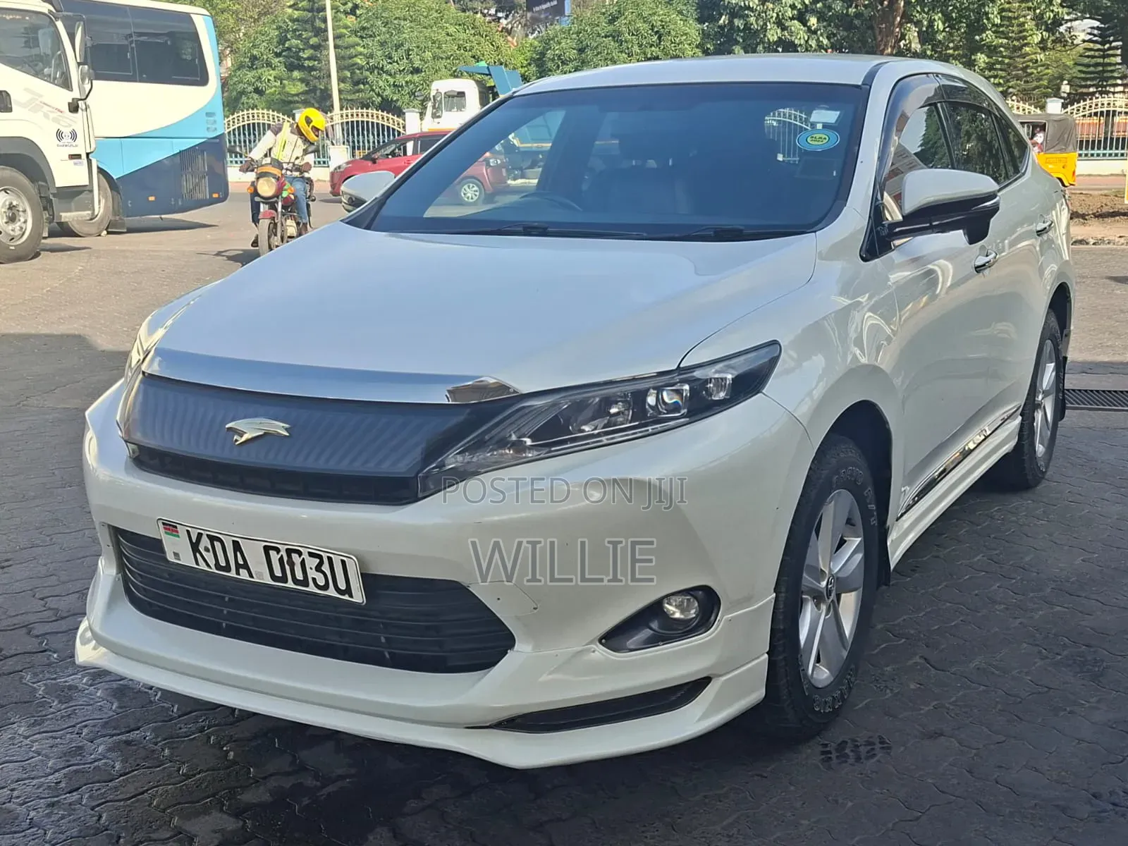 Toyota Harrier 2014 White
